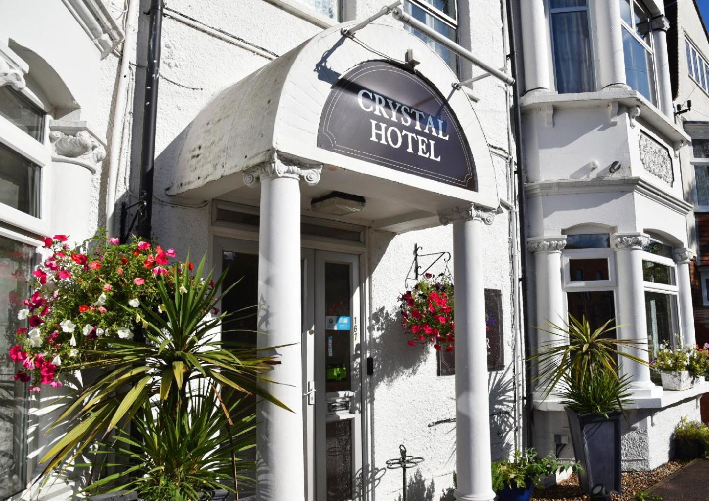 Crystal Hotel & Savour Cambridge Exterior foto